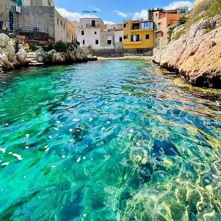 Seaside Santa Flavia